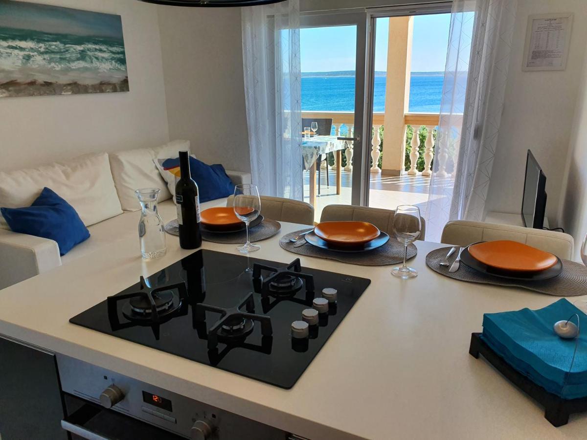 Comfortable Family Apt Iris 20M From Beach In Мандре Екстериор снимка